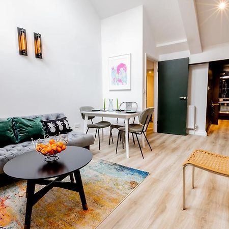 Modern 2 Bedroom Queen Street Apartment นอร์ริช ภายนอก รูปภาพ